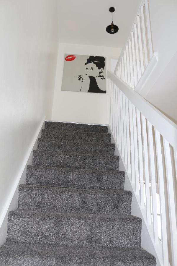 Glasgow Apartment Cozy And Ultramodern מראה חיצוני תמונה